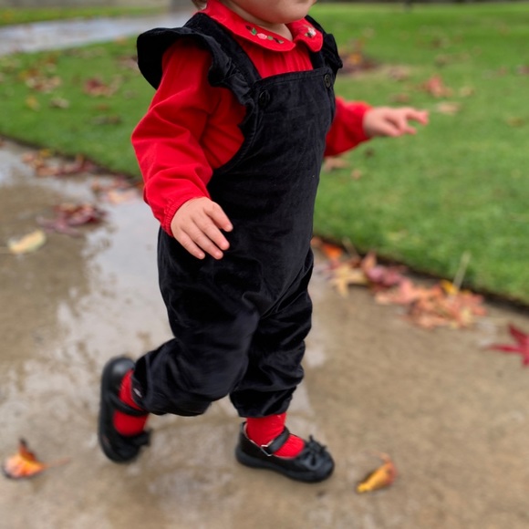 Tea Collection Velvet Ruffle Overalls - Picture 4 of 4